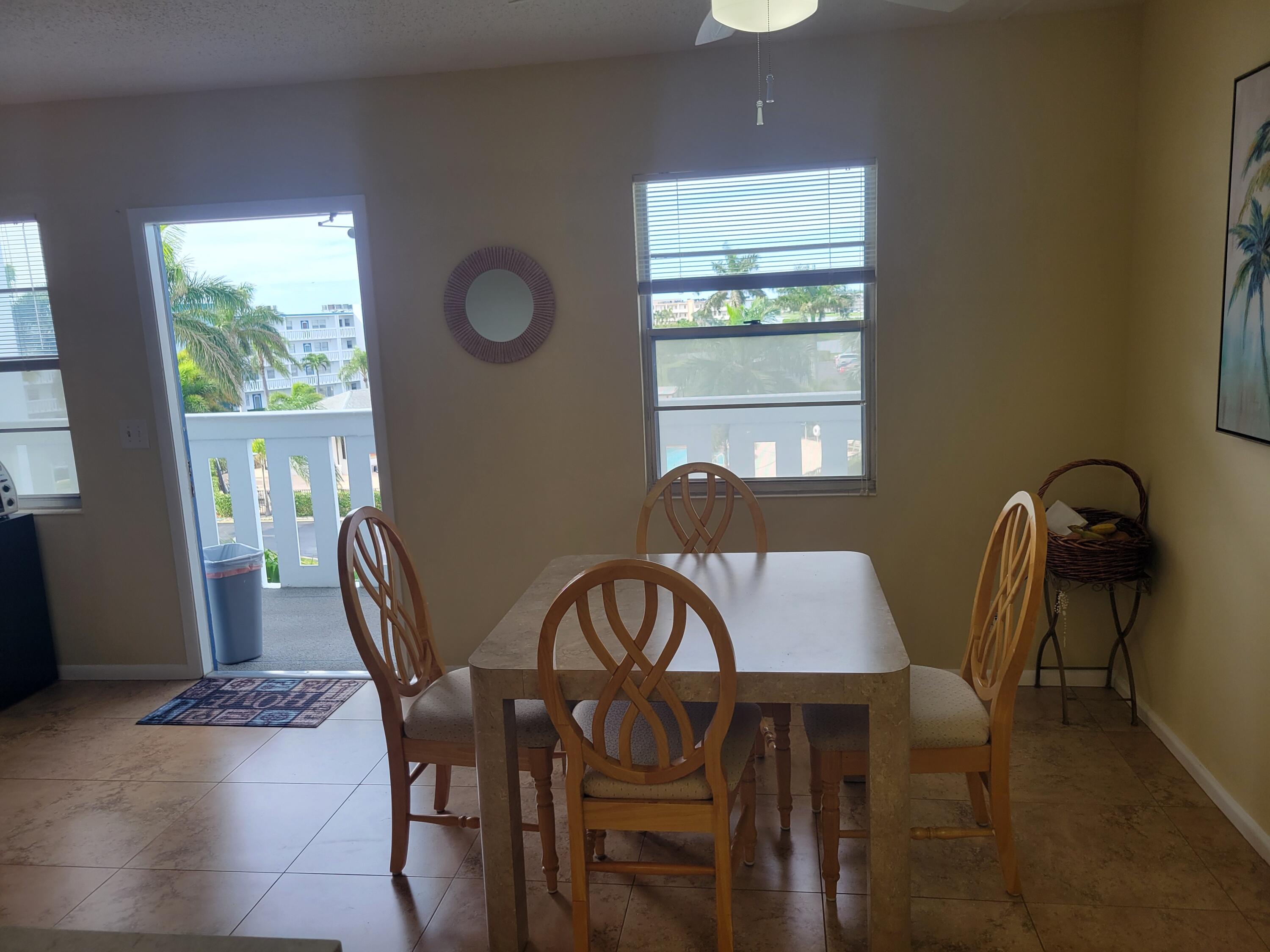 4029 Exeter Boca Raton, FL 33434 - Photo 3 of 45 20240126_123646