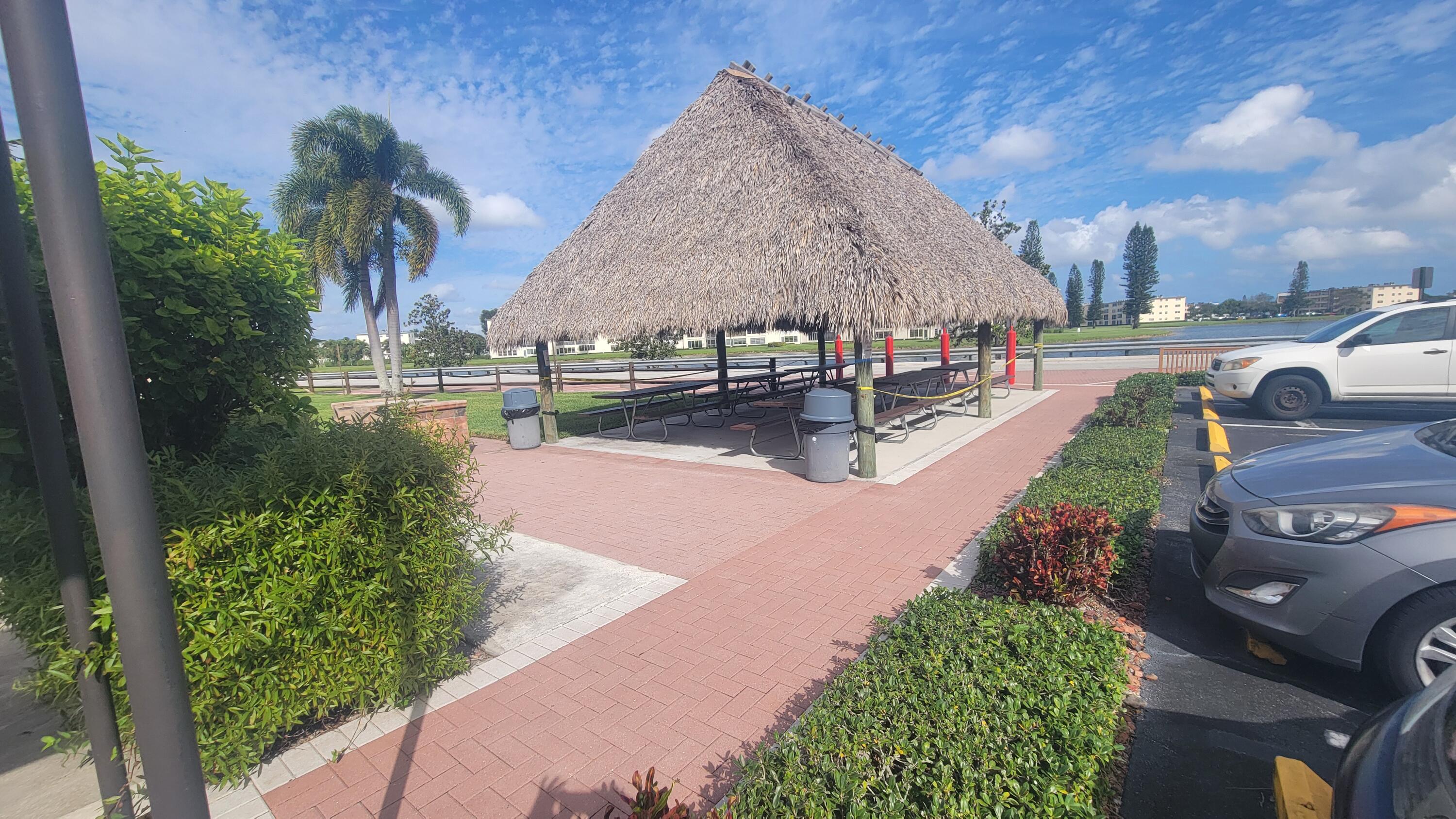 4029 Exeter Boca Raton, FL 33434 - Photo 38 of 45 tiki hut