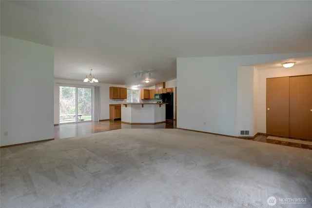 $405,000 | 141 West Lost Lake View Drive, Shelton, WA 98584