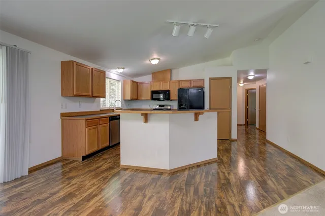 $405,000 | 141 West Lost Lake View Drive, Shelton, WA 98584