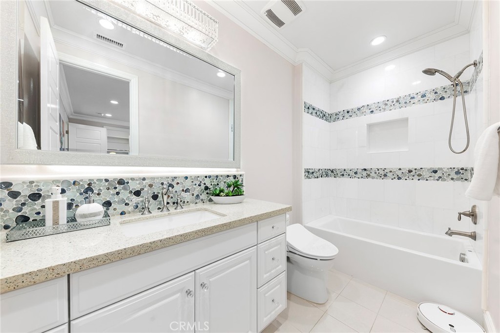 123 Calderon Irvine, CA 92618 - Photo 51 of 74 a bathroom with a sink a toilet and a bathtub