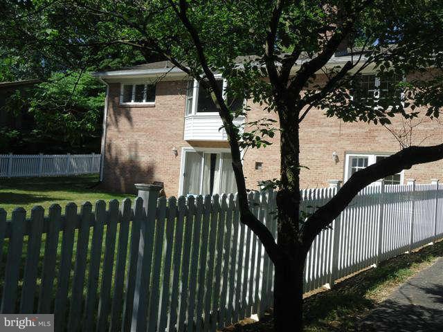 19718 Meadowbrook Road Hagerstown, MD 21742 - Photo 15 of 23 Exterior (Rear)