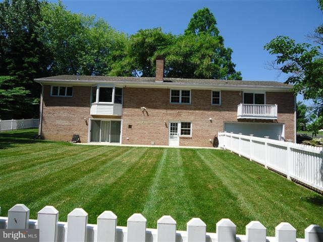 19718 Meadowbrook Road Hagerstown, MD 21742 - Photo 3 of 23 Exterior (Rear)