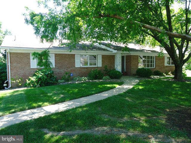 19718 Meadowbrook Road Hagerstown, MD 21742 - Photo 21 of 23 Exterior (Front)