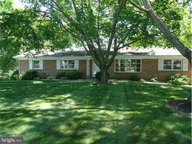 19718 Meadowbrook Road Hagerstown, MD 21742 - Photo 22 of 23 Exterior (Front)