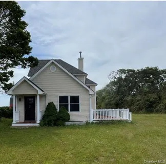$1,099,999 | 300 South Snedecor Avenue, Bayport, NY 11705