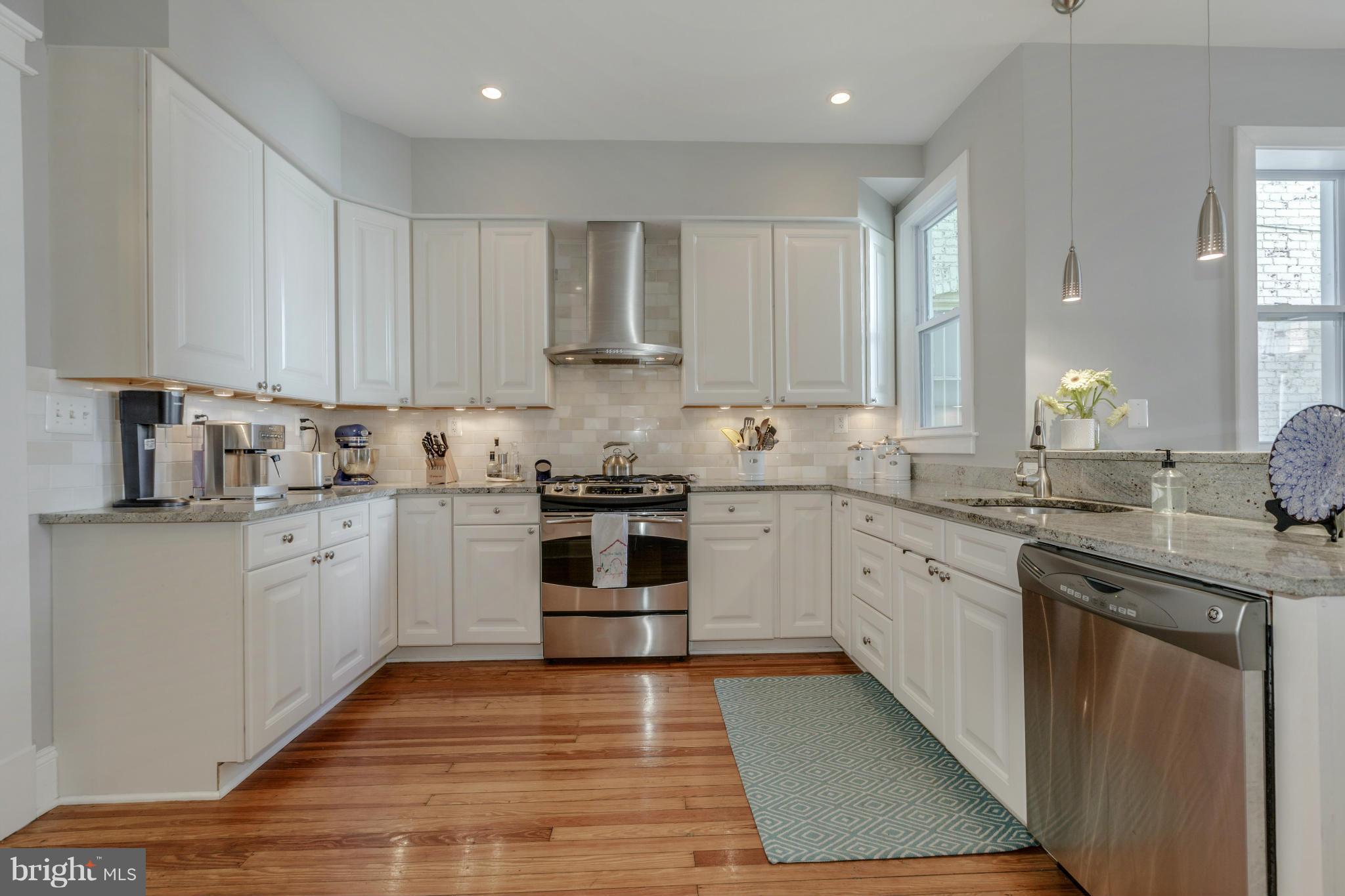 720 7th Street Northeast Washington, DC 20002 - Photo 6 of 20 Kitchen