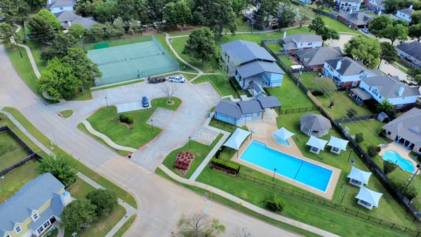 $1,800 | 12218 Taylors Crossing Drive, Tomball, TX 77375
