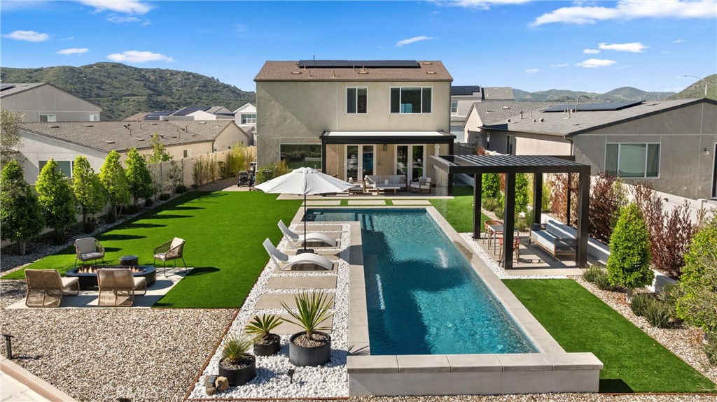 333 Canter Court Fallbrook, CA 92028 - Photo 2 of 73