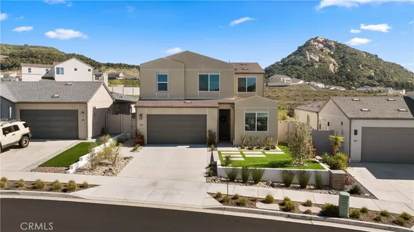 $1,299,000 | 333 Canter Court, Fallbrook, CA 92028