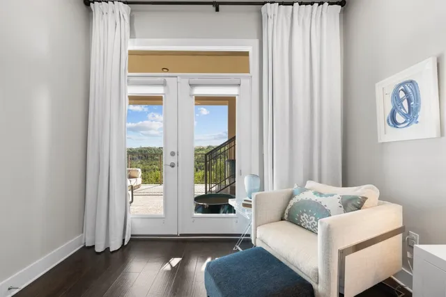 $1,150,000 | 8200 Southwest Parkway, Unit 604, Austin, TX 78735