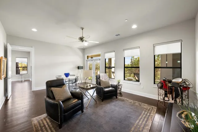 $1,150,000 | 8200 Southwest Parkway, Unit 604, Austin, TX 78735