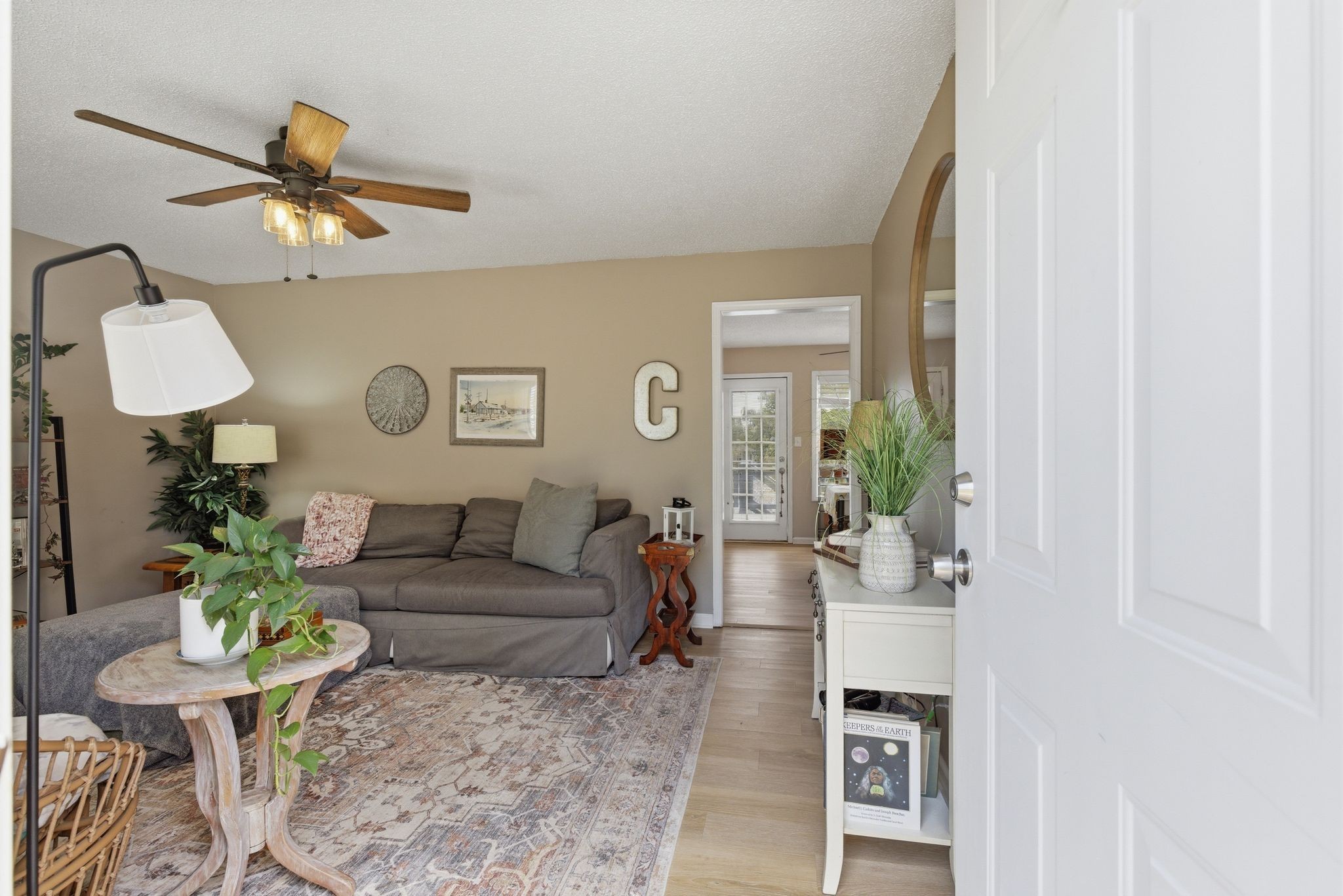 1829 Needmore Road Clarksville, TN 37042 - Photo 3 of 25 Gallery Image 3