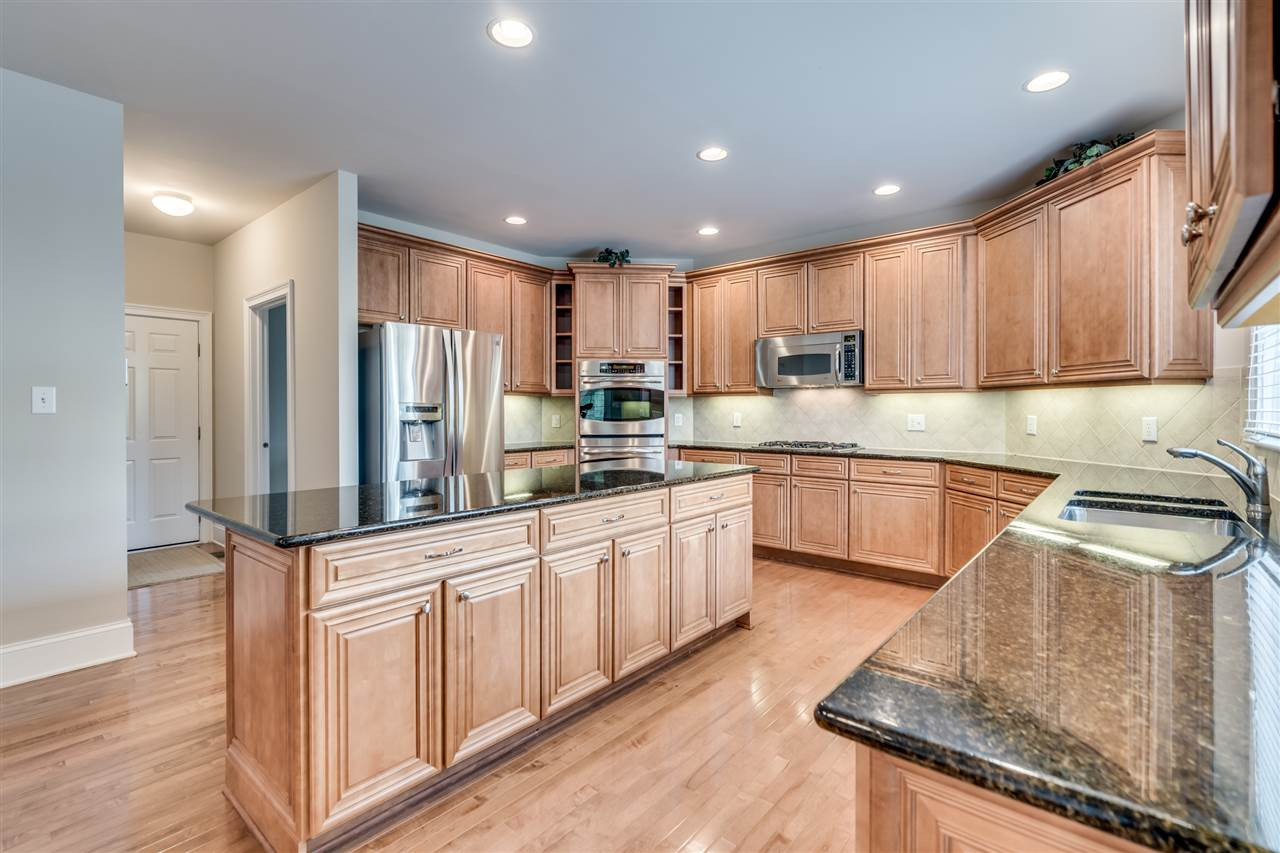 11510 Auldbury Way Raleigh, NC 27617 - Photo 12 of 30 Kitchen