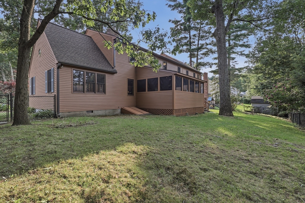 63 Jamestown Road Leominster, MA 01453 - Photo 40 of 42 Gallery Image 40