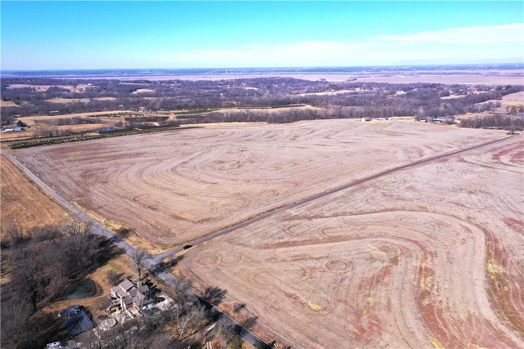Hunter Road Sibley, MO 64088 - Photo 3 of 6
