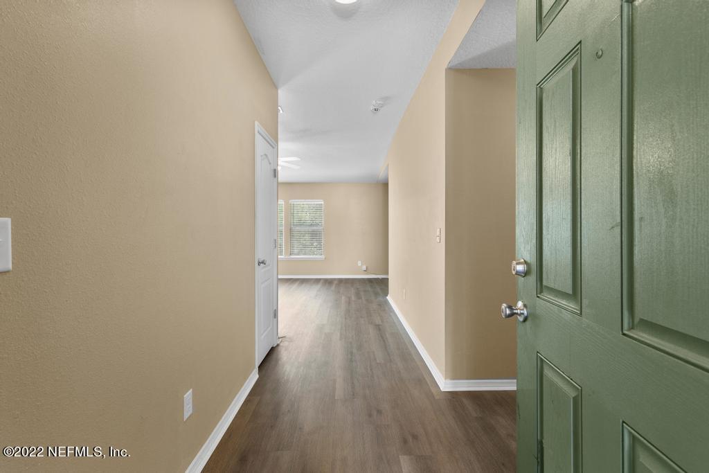 2527 Eisner Drive Jacksonville, FL 32218 - Photo 4 of 29 wooden floor in a gallery
