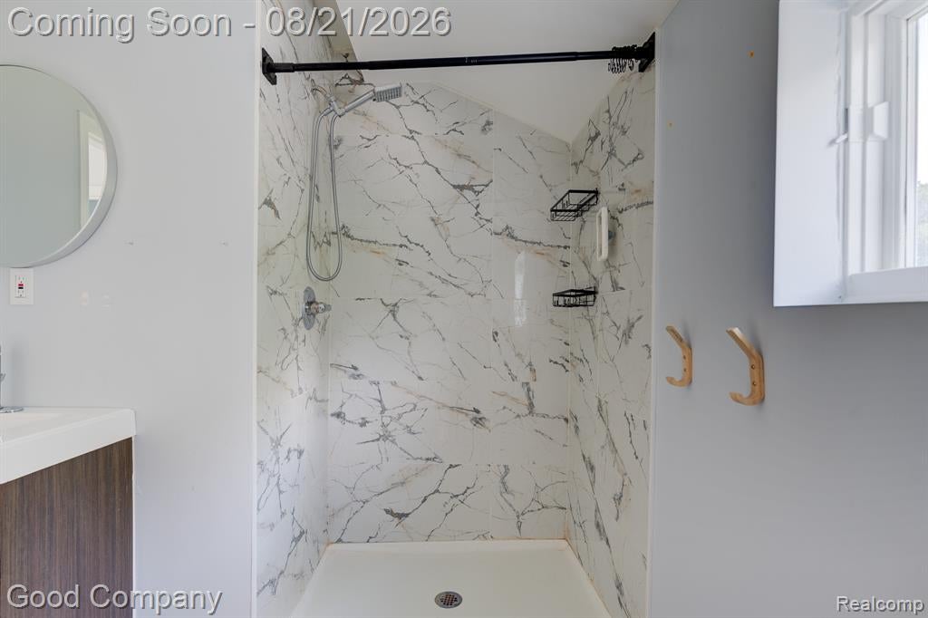 1269 Rochester Road Leonard, MI 48367 - Photo 26 of 53 Gallery Image 26