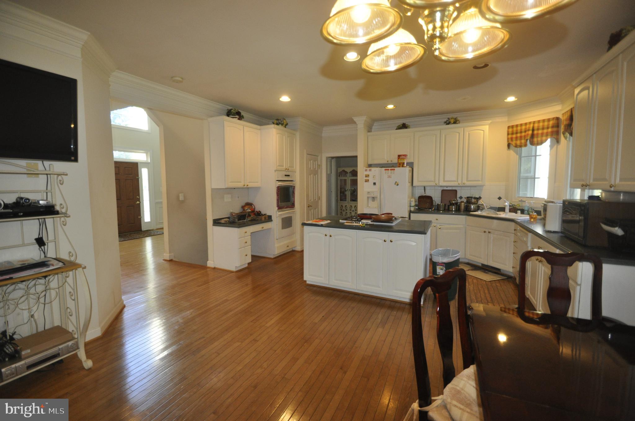 2800 Gold Mine Road Brookeville, MD 20833 - Photo 3 of 24 Gallery Image 3