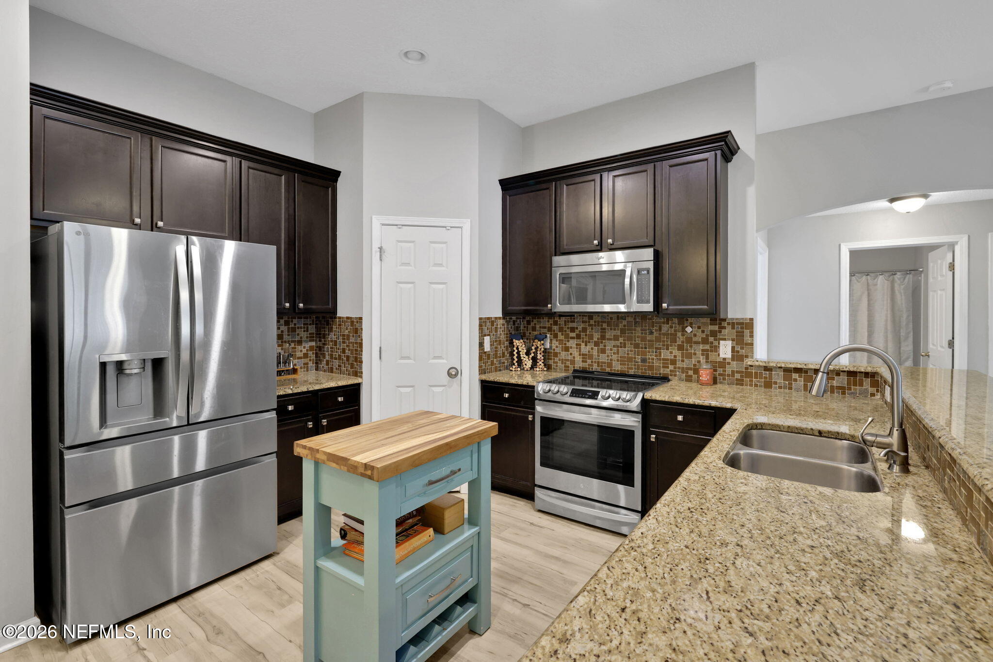 1207 Camp Ridge Lane Middleburg, FL 32068 - Photo 13 of 62 23-web-or-mls-036A3913