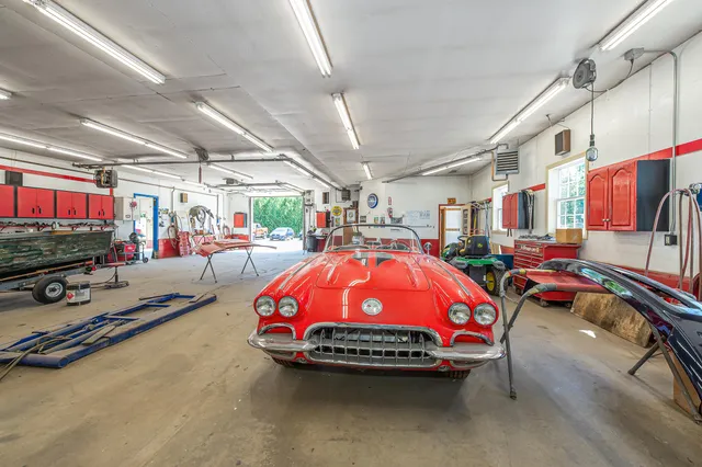 $695,000 | 170 Wilton Road, Farmington, ME 04938