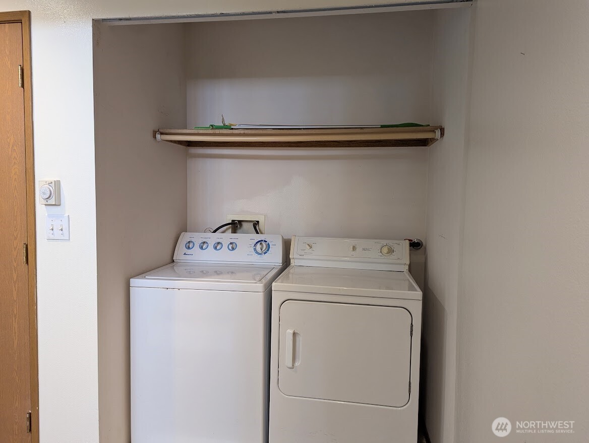 2007 99th Street East, Unit 1 Tacoma, WA 98445 - Photo 20 of 39