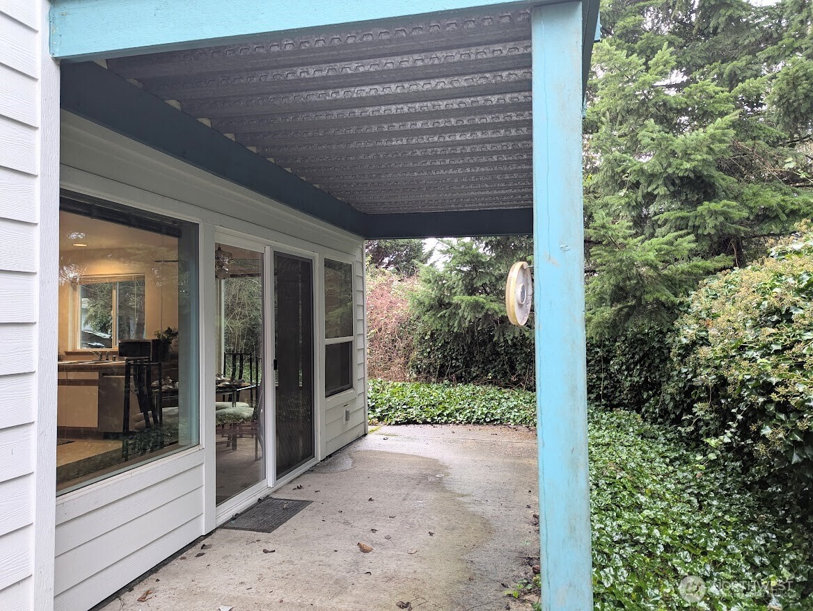 2007 99th Street East, Unit 1 Tacoma, WA 98445 - Photo 32 of 39