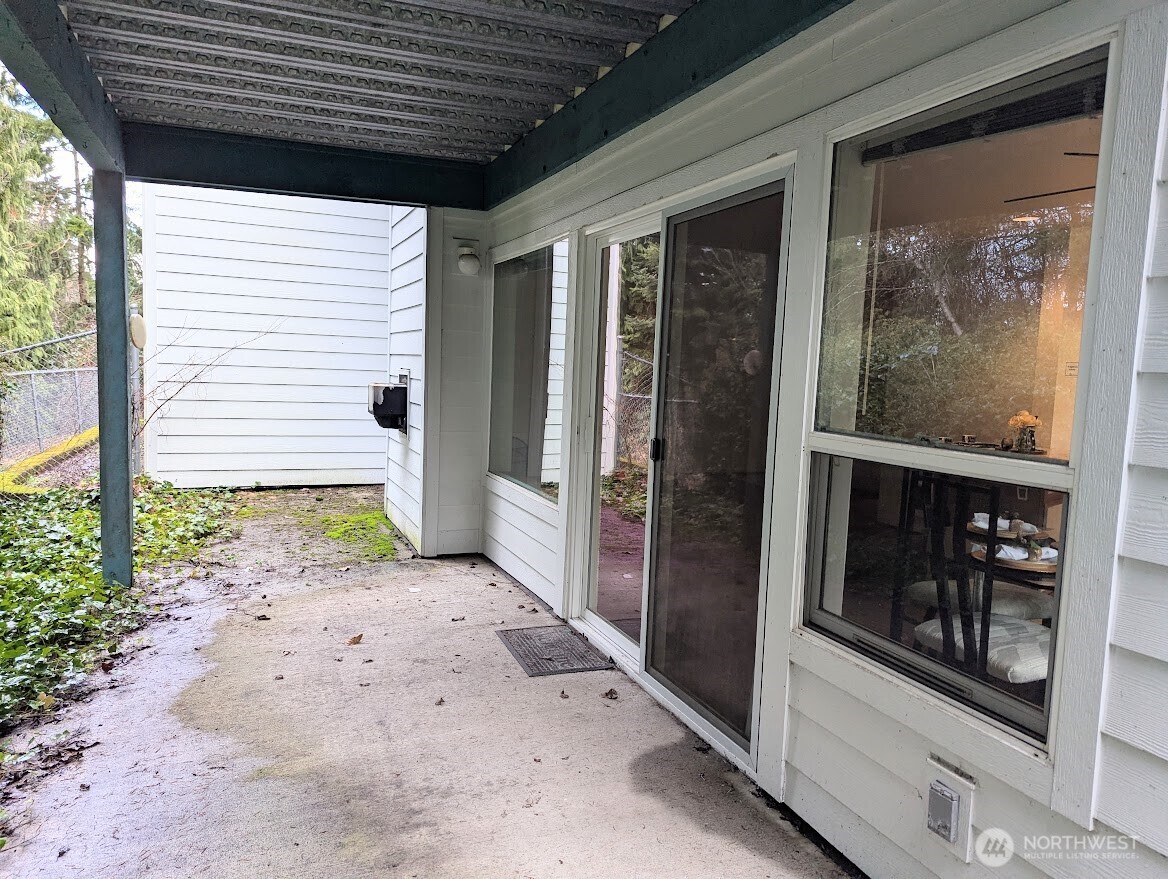 2007 99th Street East, Unit 1 Tacoma, WA 98445 - Photo 33 of 39