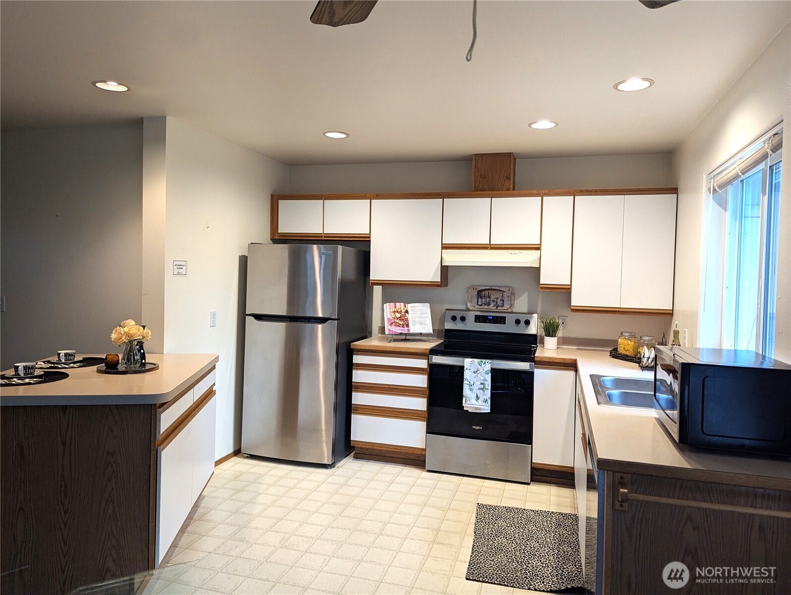 2007 99th Street East, Unit 1 Tacoma, WA 98445 - Photo 4 of 39