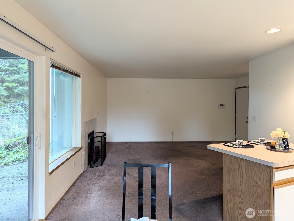 2007 99th Street East, Unit 1 Tacoma, WA 98445 - Photo 6 of 39