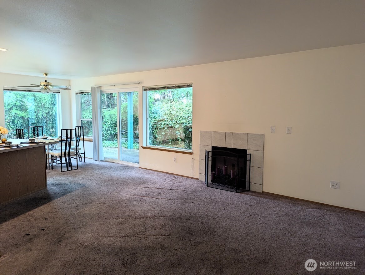 2007 99th Street East, Unit 1 Tacoma, WA 98445 - Photo 8 of 39