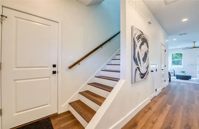 $649,000 | 1410 Nebraska Avenue, Palm Harbor, FL 34683