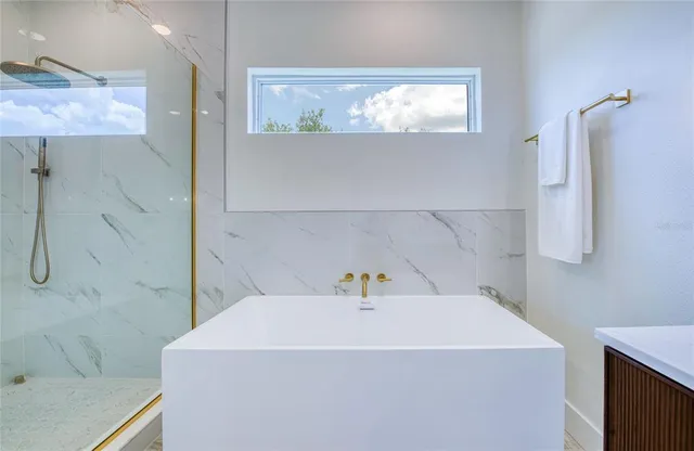 $649,000 | 1410 Nebraska Avenue, Palm Harbor, FL 34683