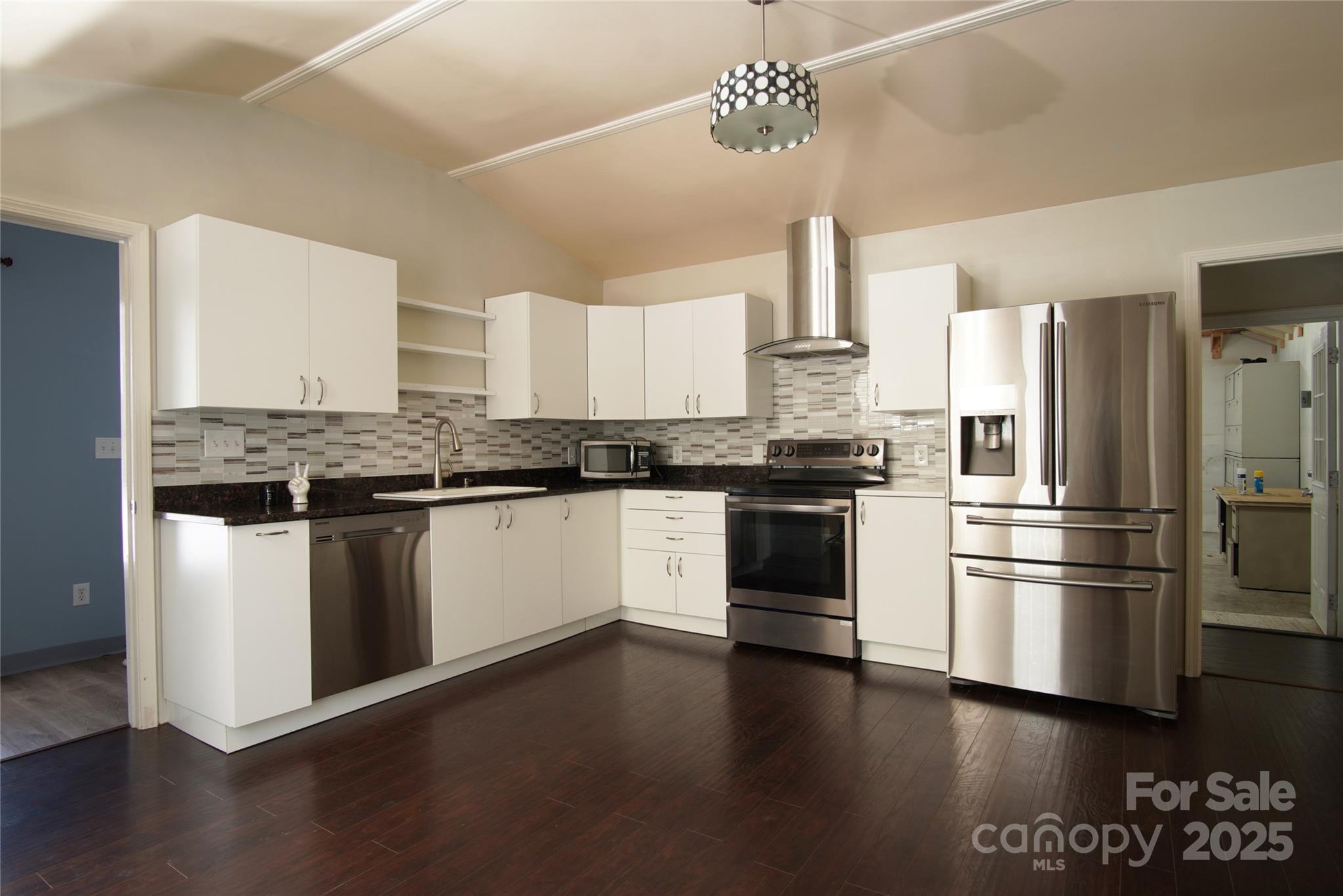 3974 Pleasant Plains Road Matthews, NC 28104 - Photo 7 of 42 Gallery Image 7