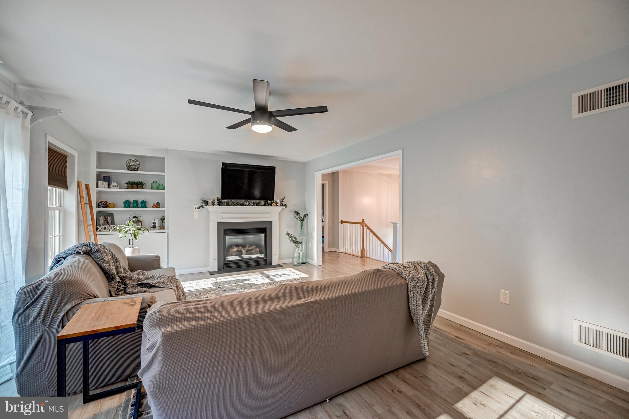 1859 Pin Oak Drive Spring Grove, PA 17362 - Photo 20 of 53 Gallery Image 20