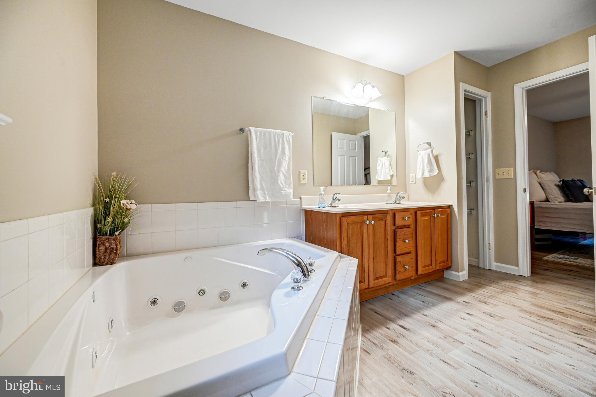 1859 Pin Oak Drive Spring Grove, PA 17362 - Photo 28 of 53 Gallery Image 28