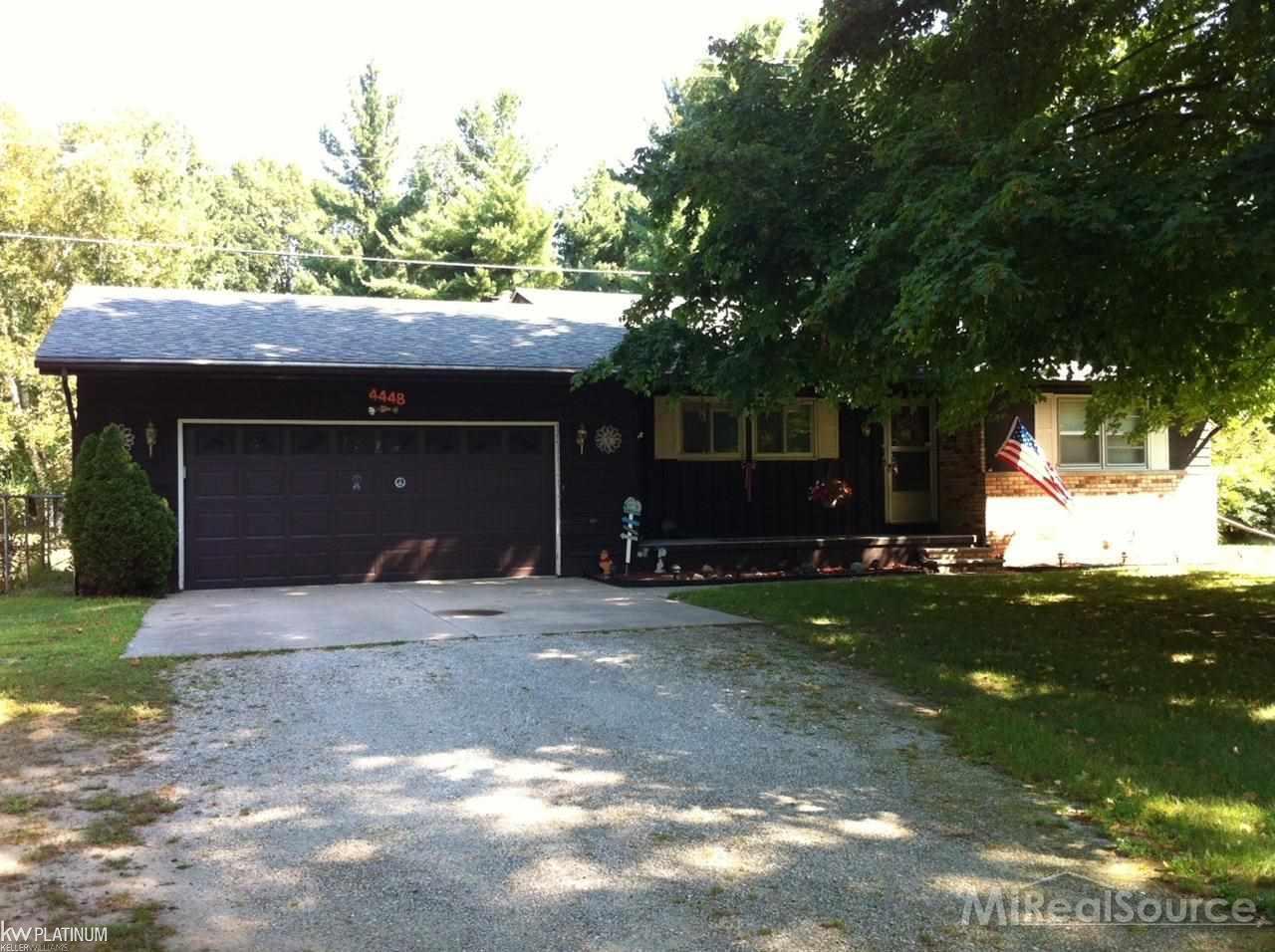 4448 Atkins Road Port Huron, MI 48060 - Photo 3 of 15 31273919-2.JPG