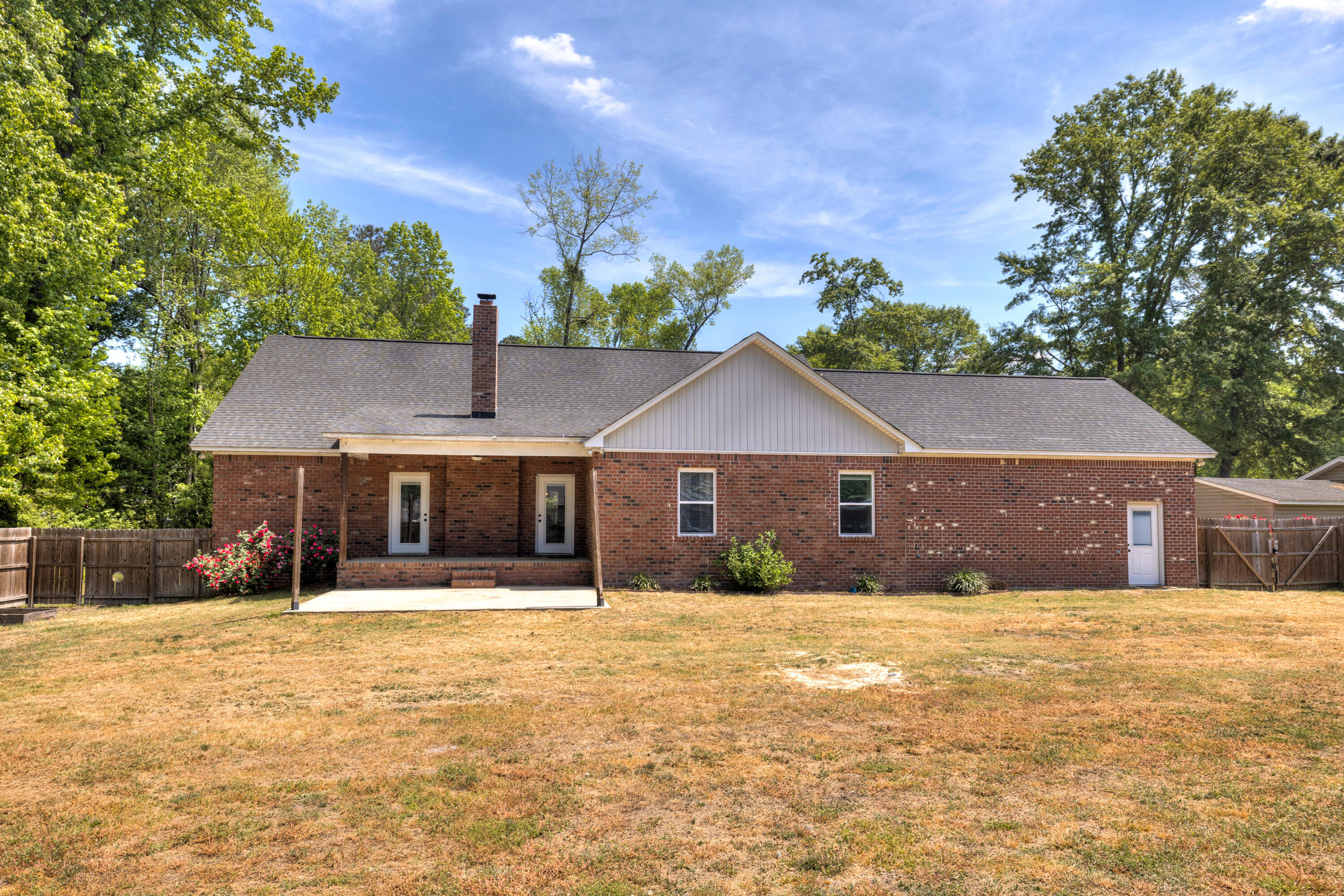 2119 Tanglewood Road Sumter, SC 29154 - Photo 8 of 35