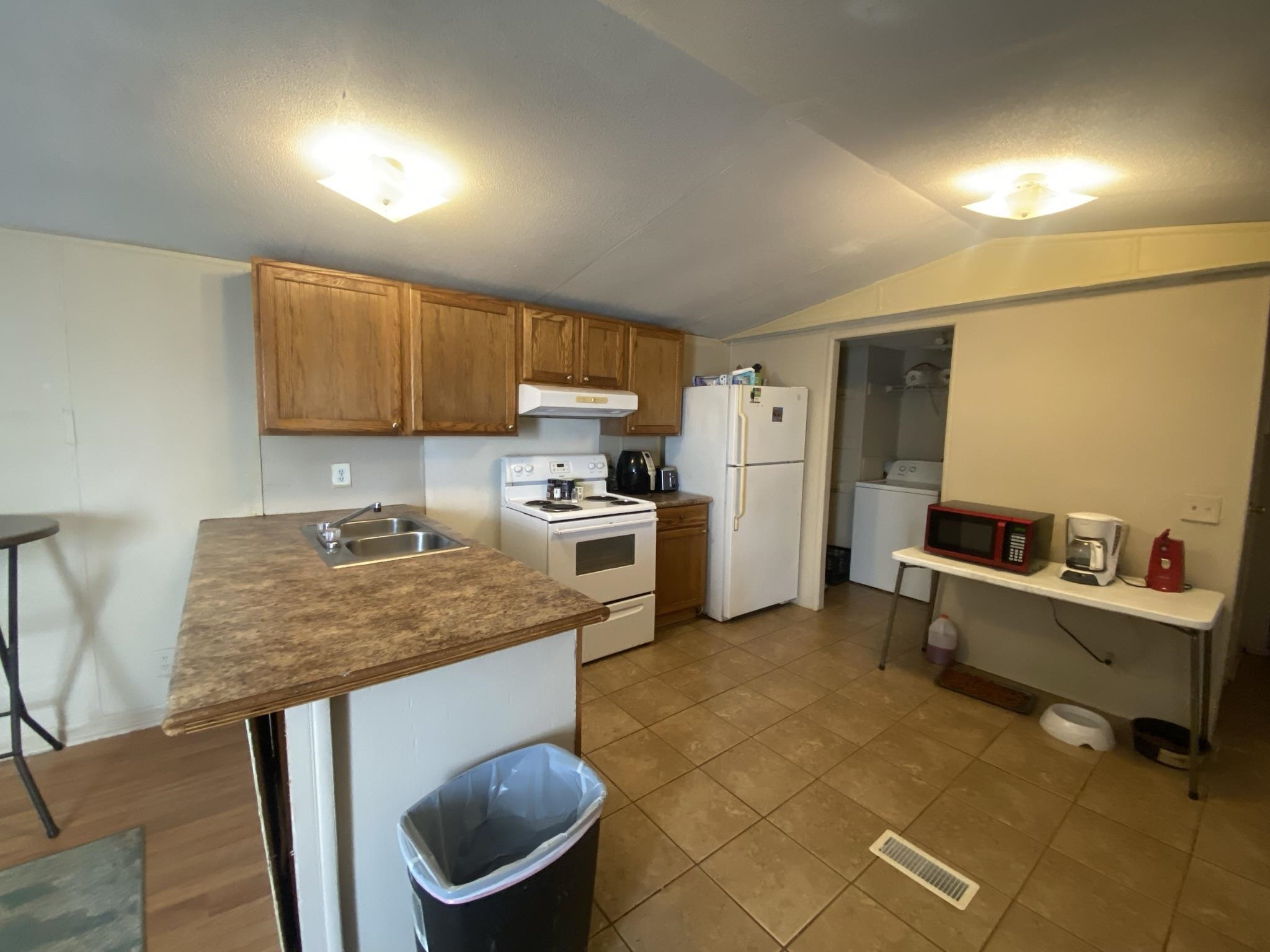 1237 Midnight Road Inman, SC 29349 - Photo 4 of 20