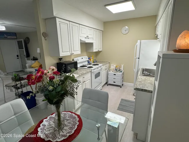 $120,000 | 190 East Olmstead Drive, Unit F8, Titusville, FL 32780