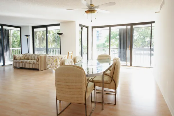 a view of a livingroom with furniture window and outside view