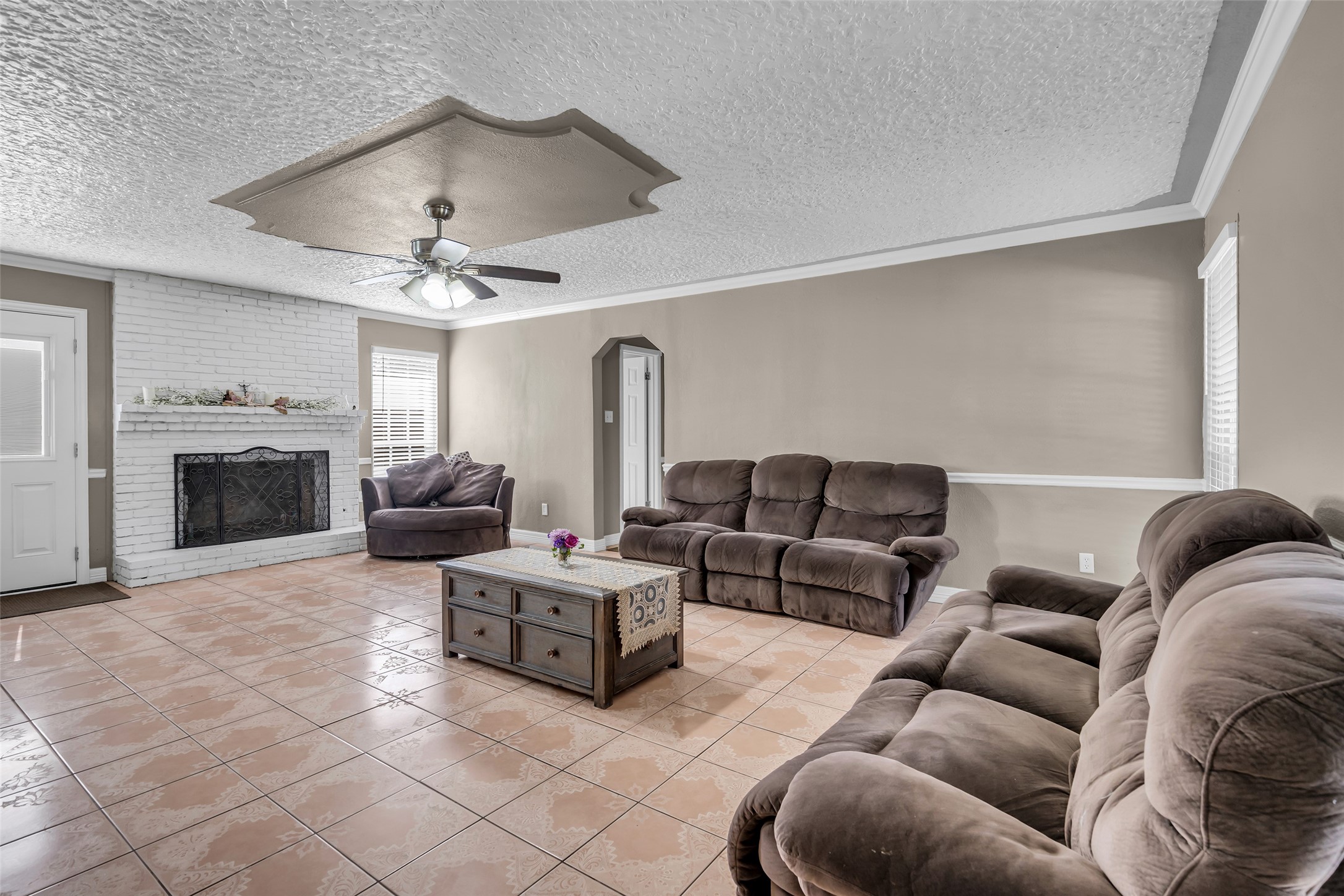 5007 Inverness Drive Baytown, TX 77521 - Photo 12 of 30
