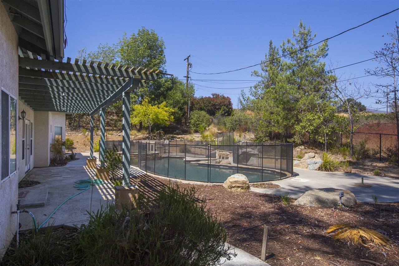 2169 South Grade Road Alpine, CA 91901 - Photo 22 of 25