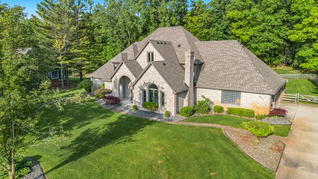 $875,000 | 2032 Dean Drive, Washington, MI 48094