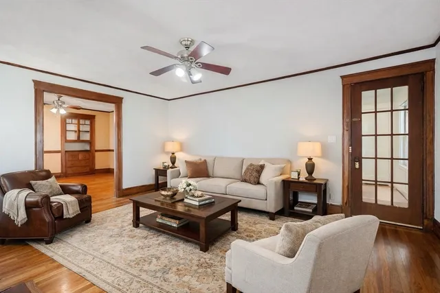 $2,900 | 120 Warwick Road, Unit 120, Newton, MA 02465