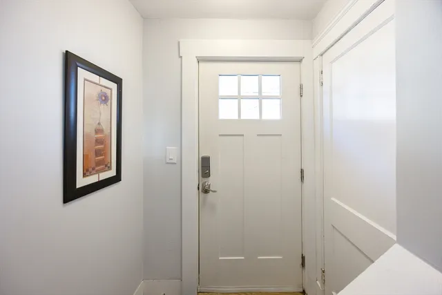 $2,900 | 120 Warwick Road, Unit 120, Newton, MA 02465