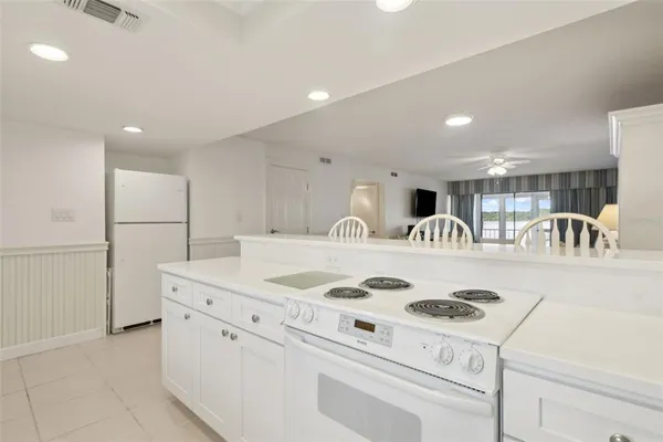 $394,900 | 125 River Bend Road, Unit D, Welaka, FL 32193