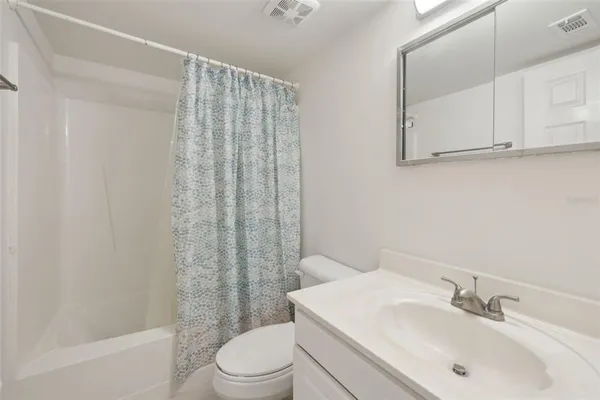 $394,900 | 125 River Bend Road, Unit D, Welaka, FL 32193