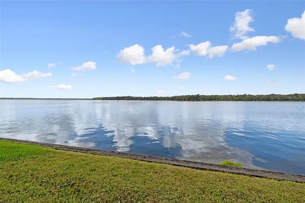 $394,900 | 125 River Bend Road, Unit D, Welaka, FL 32193