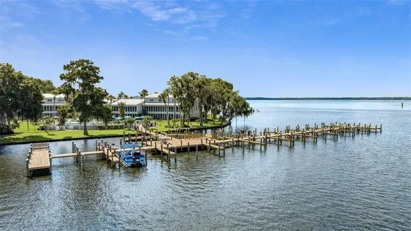 $394,900 | 125 River Bend Road, Unit D, Welaka, FL 32193